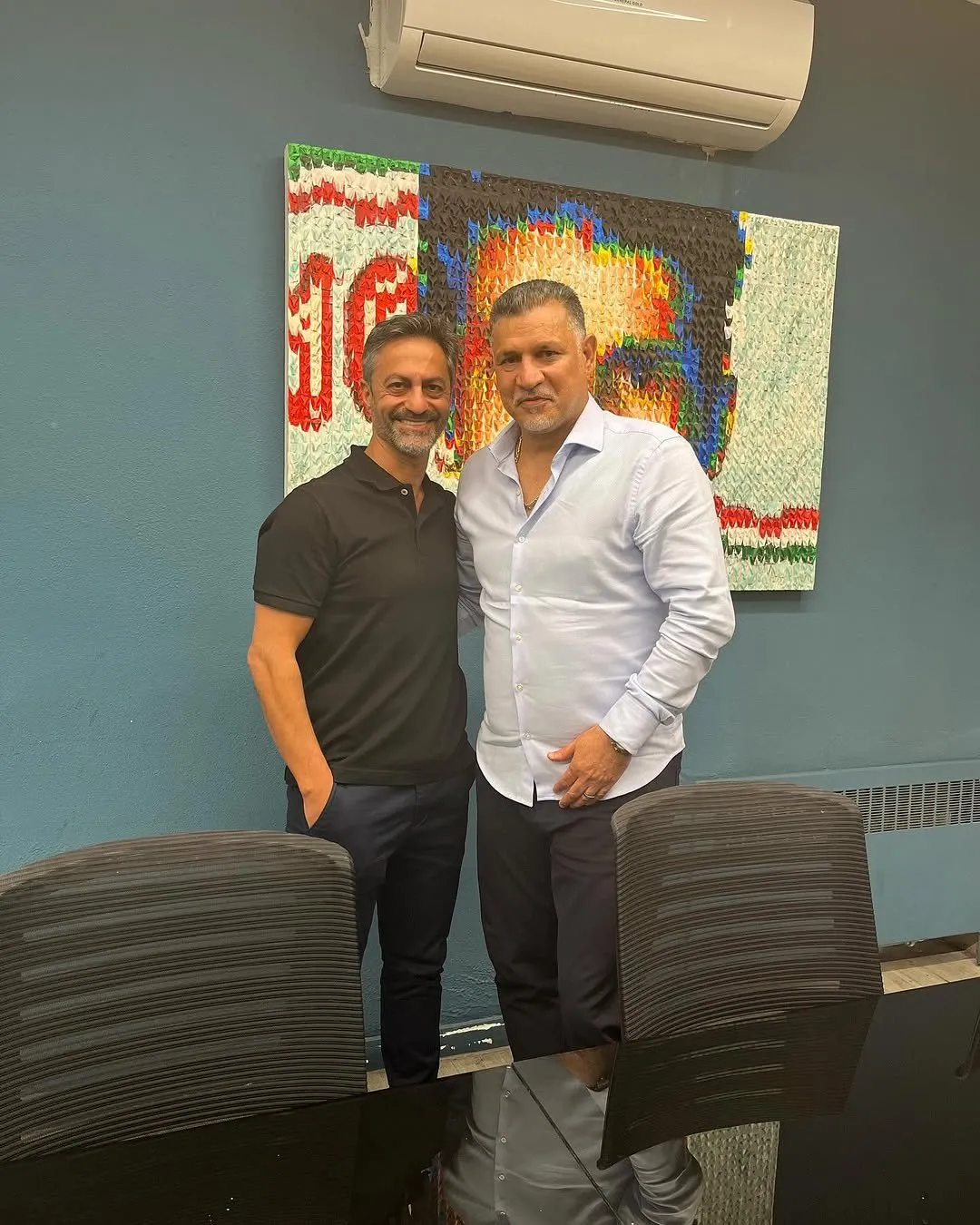 Ali Daei zu Gast bei Mirzazadeh Carpets